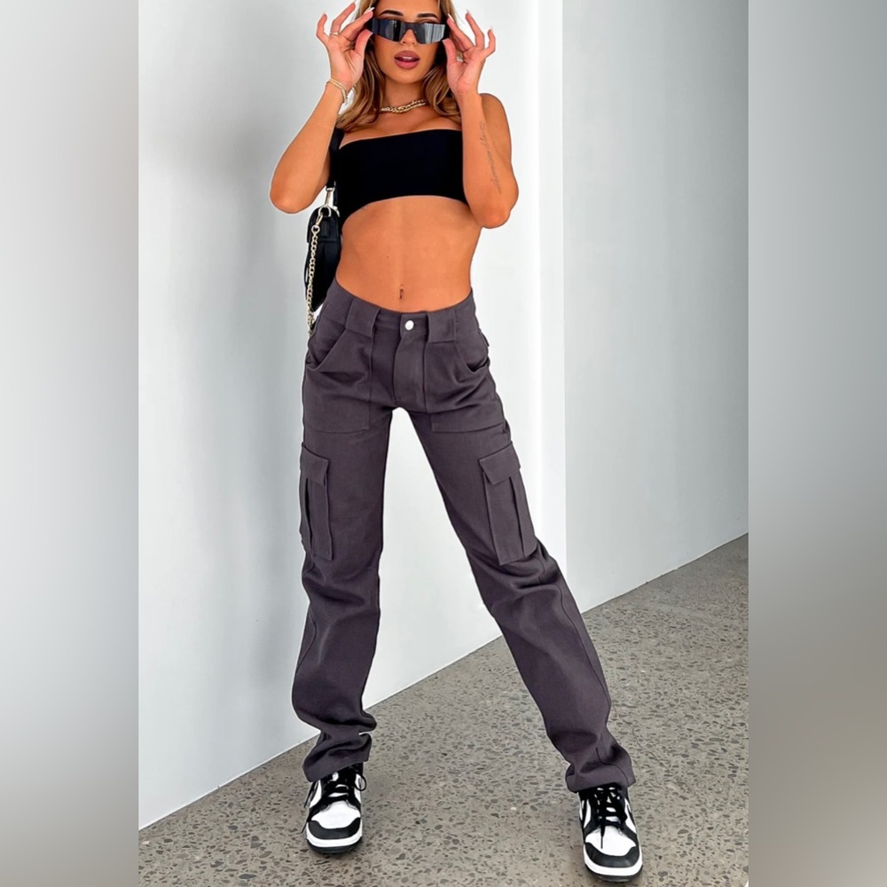 NWT White Fox Someone to you cargo pants charcoal size large